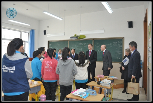 ˵��: http://www.onenight166.com/news/photo/2013-10046.jpg