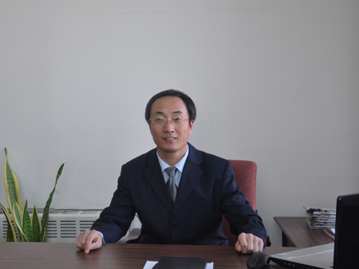 ˵��: http://www.onenight166.com/teacher-info/personal%20info/photo/zhaoyongxin.jpg