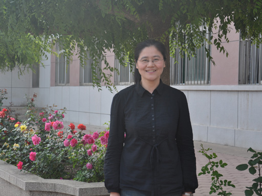 说明: http://www.onenight166.com/teacher-info/personal%20info/photo/mannani.jpg