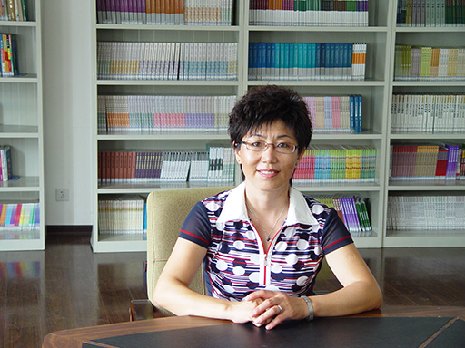 ˵��: http://www.onenight166.com/teacher-info/personal%20info/photo/zhaoyanli.jpg