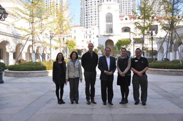 说明: F:\【2015-2016第一学期网站更新】\2016-10美国高校来访\2016-10美国高校来访\2015年10月28日照片\2015年10月28日照片\DSC_0136.jpg